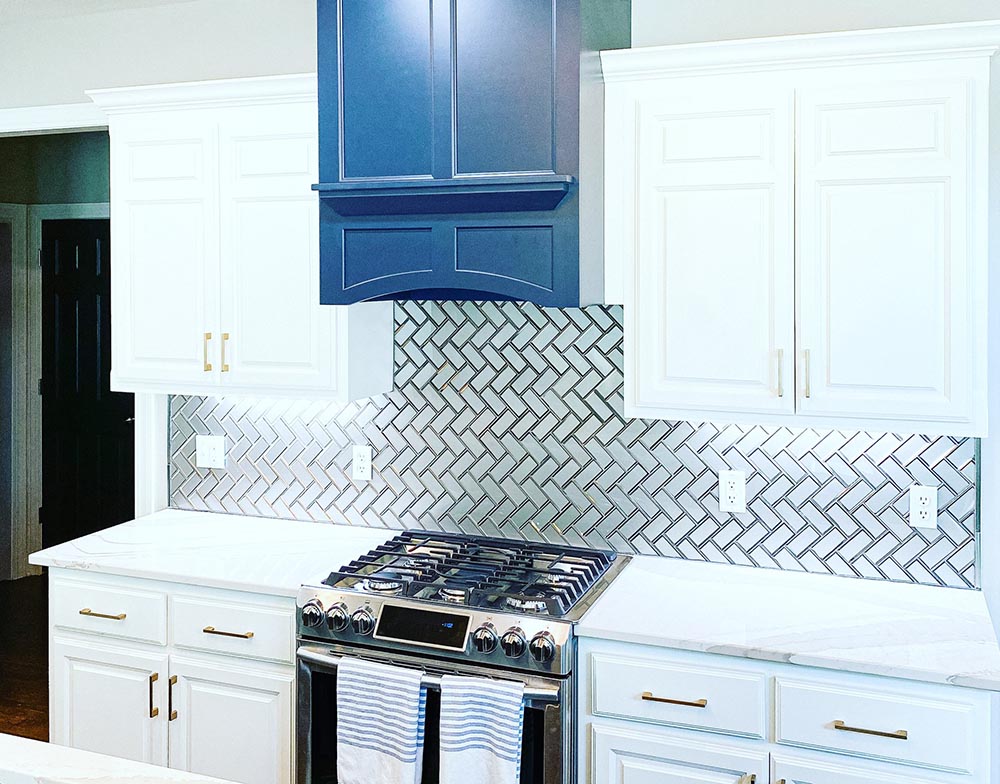 Outdated Kitchen Cabinets? 7 Options to Consider When Remodeling